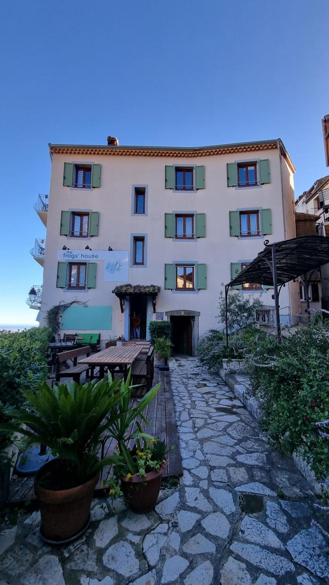 Bed and Breakfast The Frogs' House - Yoga Retreat Saint-Jeannet  Екстер'єр фото