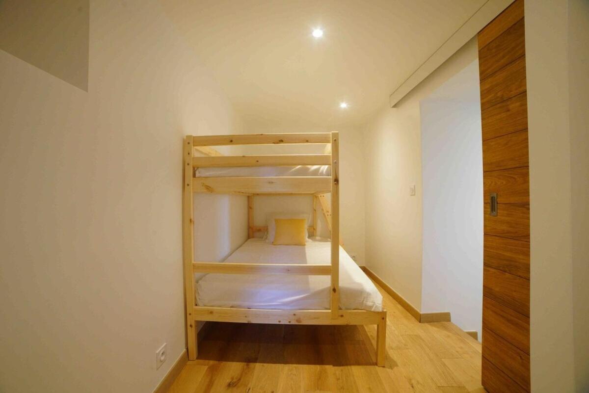 Bed and Breakfast The Frogs' House - Yoga Retreat Saint-Jeannet  Екстер'єр фото